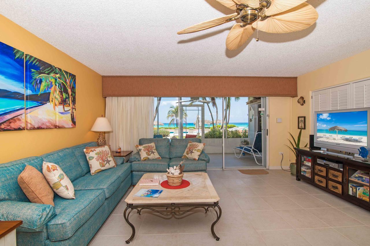 Aqua Bay Club Luxury Condos West Bay Экстерьер фото